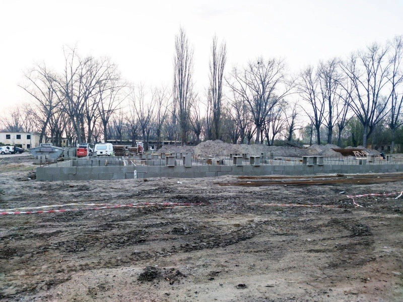 1619046030084-1-1.jpg