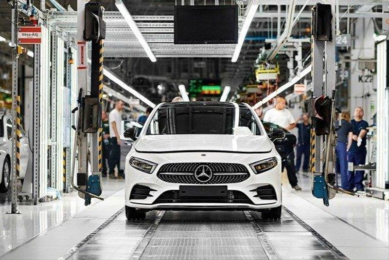 20190621mercedes-gyar-kecskemet2.jpg