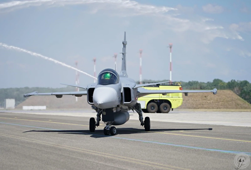Gripen (6)