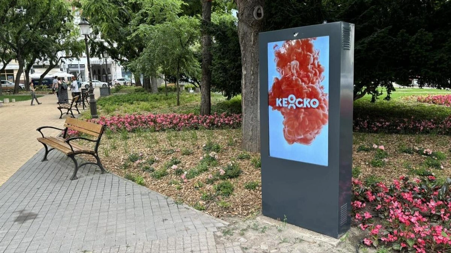 CityScreen-1920x1440.jpg