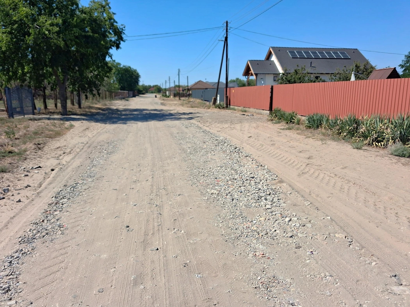 Felsőszéktó út Napkelet Vihar utca (150)