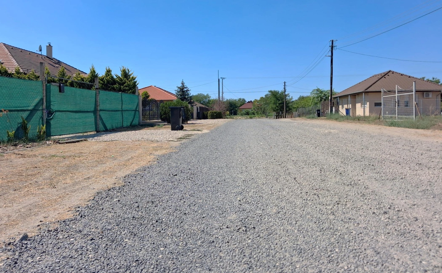 Felsőszéktó út Napkelet Vihar utca (56)