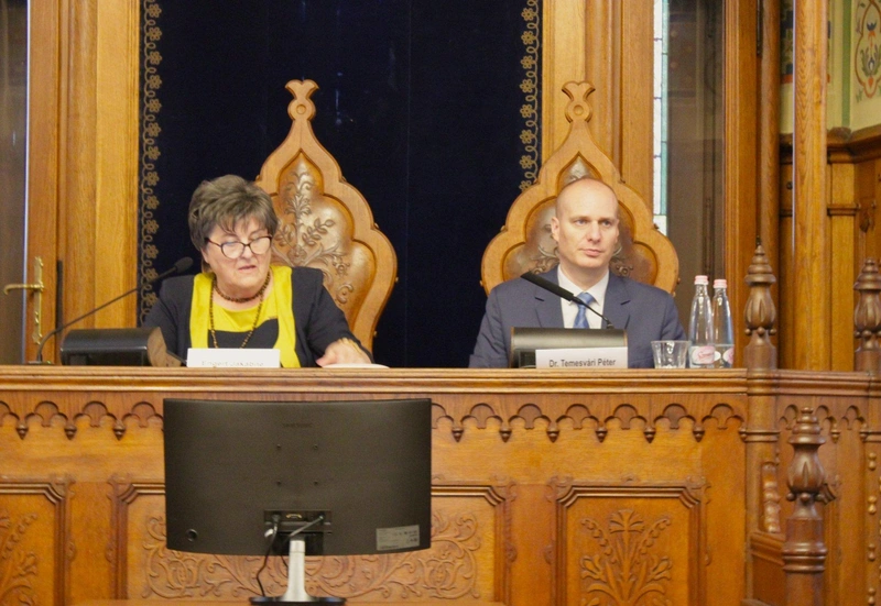 Engert Jakabné és dr. Temesvári Péter / Fotó: Hraskó István