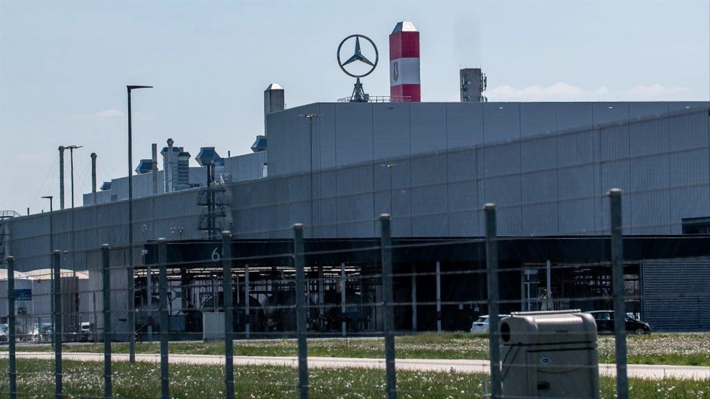 mercedes9.jpg