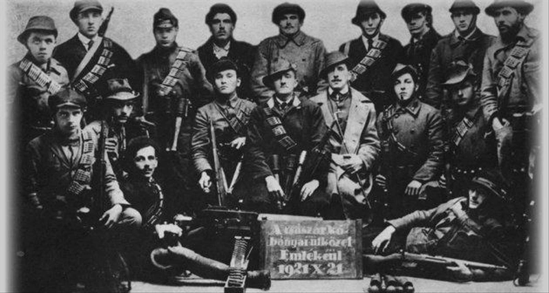 1921. augusztus 28-án verték vissza a különböző fegyveres szervezetek – köztük a Rongyos Gárda – alakulatai a később Burgenlandnak nevezett területre bevonuló osztrák csendőröket
