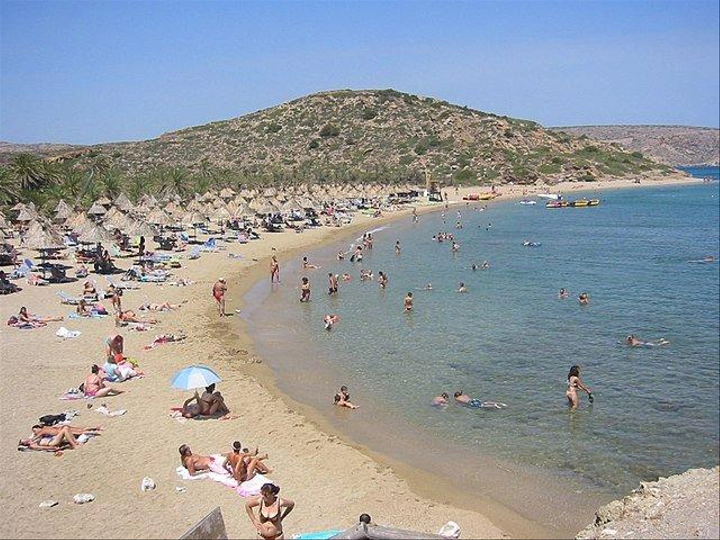 640px-Beach_Of_Vai_Greece.jpg