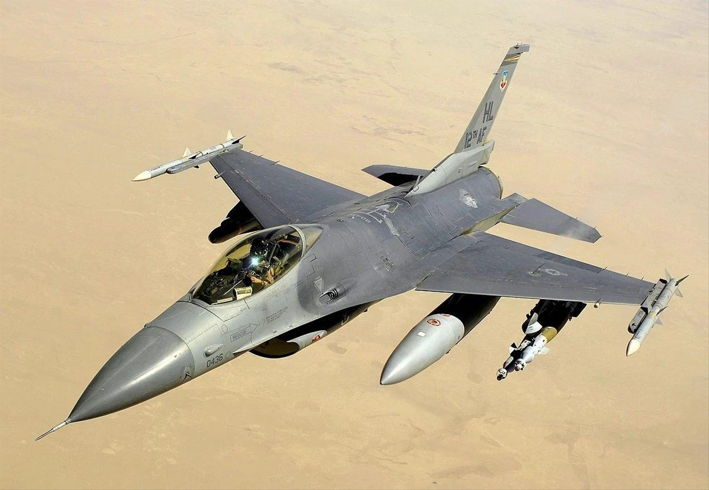 F-16_Falcon.jpg