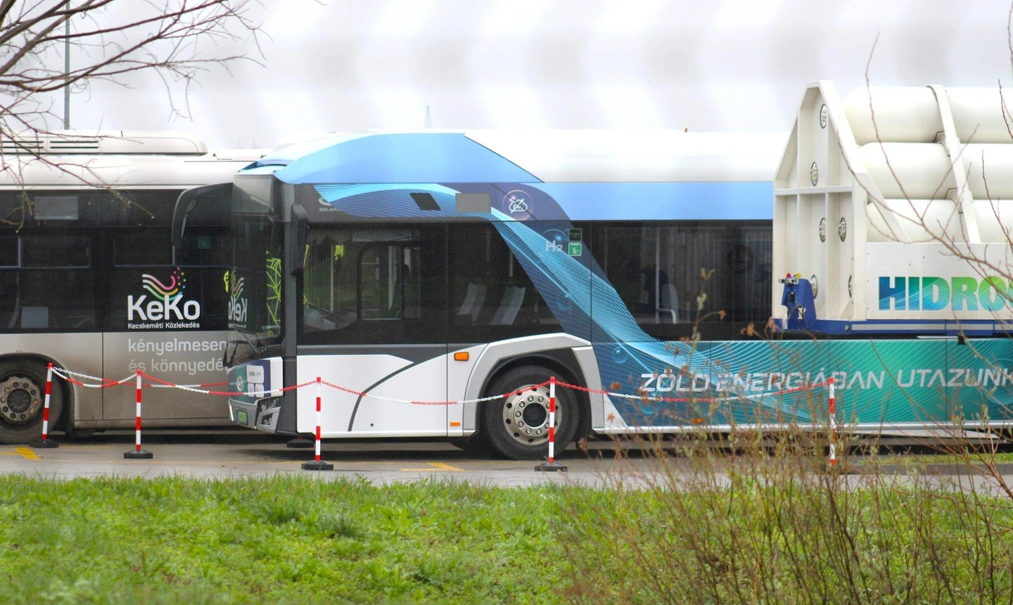 hidrogenbusz-7.jpg