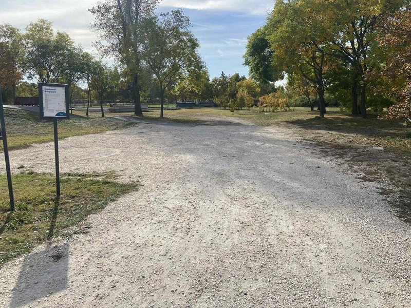 murvakoves-parkolo.jpg
