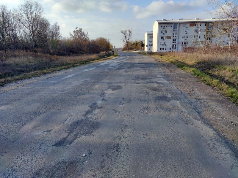1637675374032-1.jpg