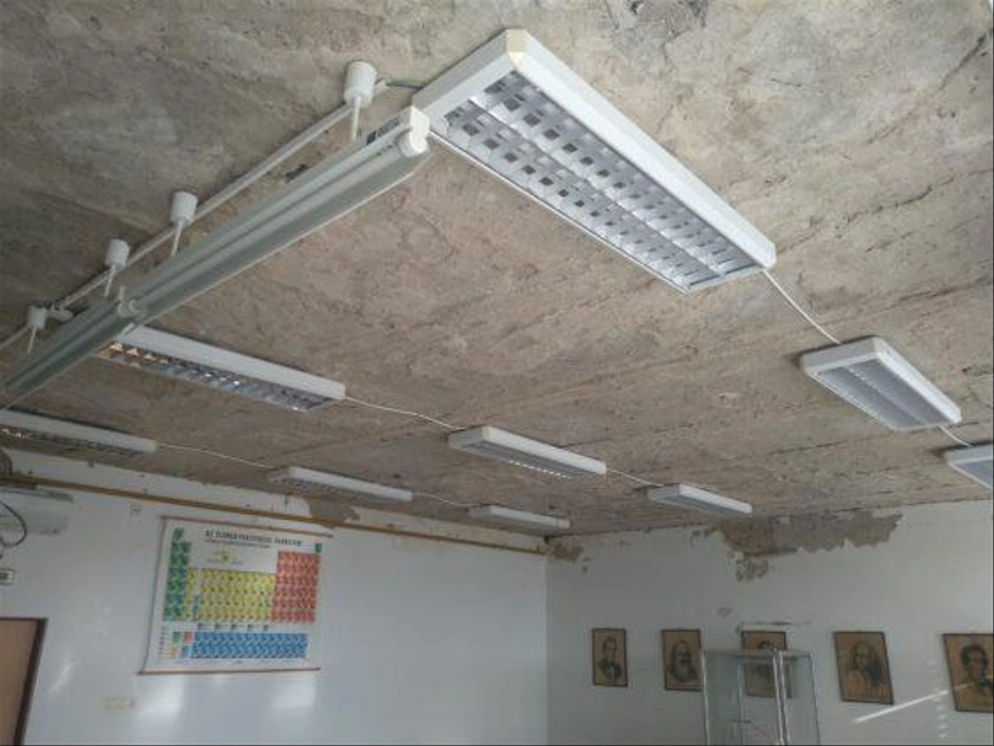 2-560x420.jpg
