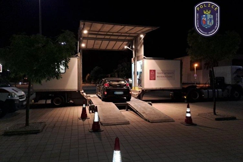 Ellenőrzés a mobil műszaki vizsgálóállomáson, egy 2023 júliusi rendőrségi razzia során / Fotó: Police.hu