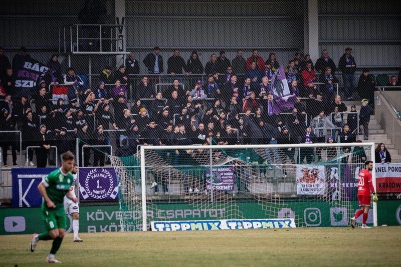 Kecskeméti szurkolók Pakson / Fotó: KTE Facebook-oldala