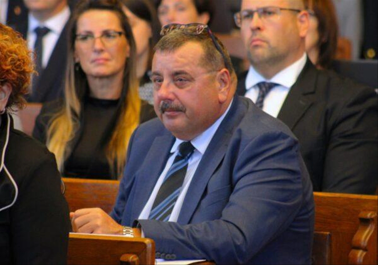 Alakulo-kozgyules-2024okt08-160-Dobos-Jozsef-599x420.jpg