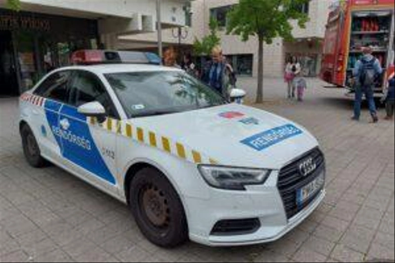 Népszerű volt a rendőrautó…