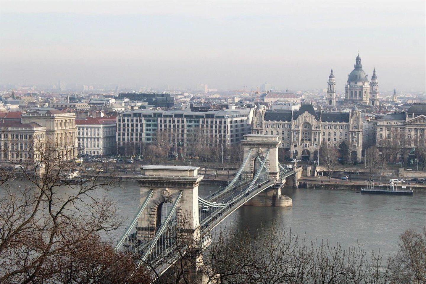baptustka-budapest-3892823_1920.jpg