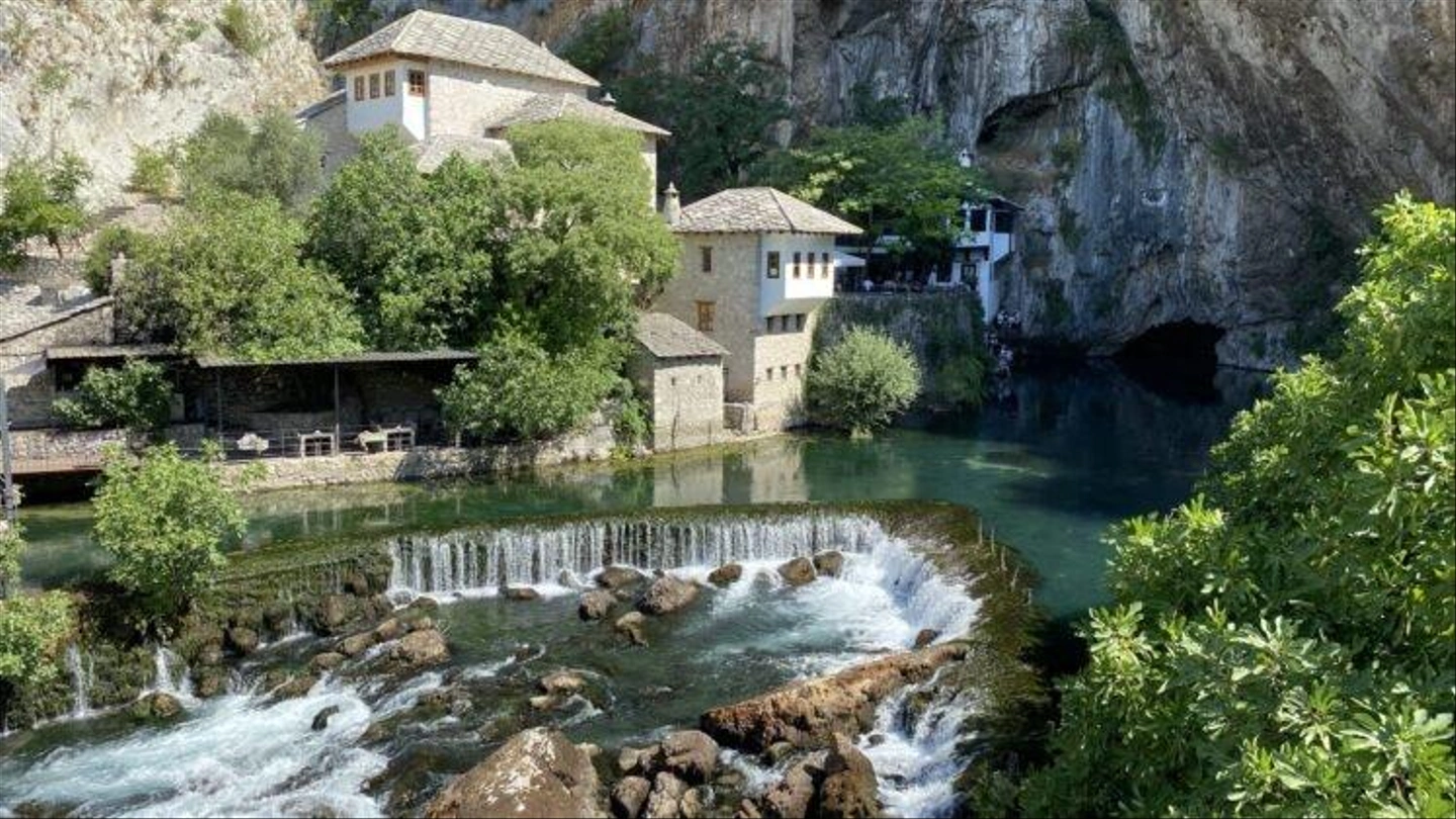 Blagaj-scaled-747x420.jpeg