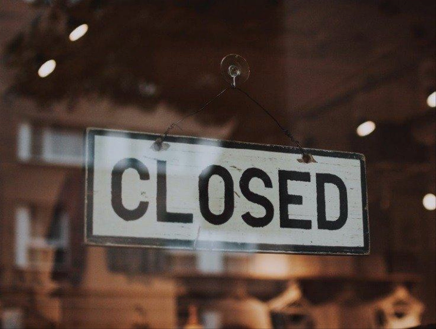 closed.jpg