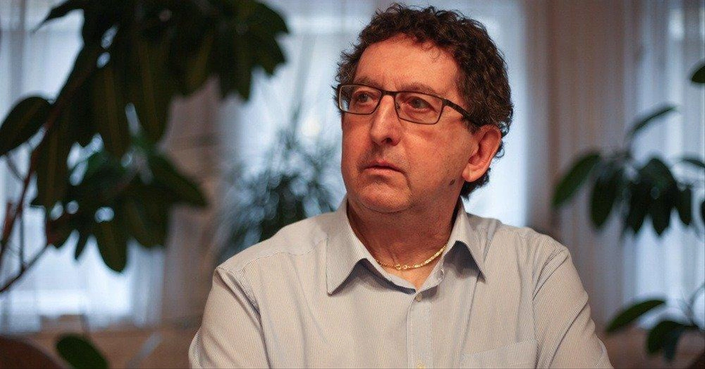 Csaba_Laszlo_focuspointcut_60010001035685911016949x314100014984126984127.jpg