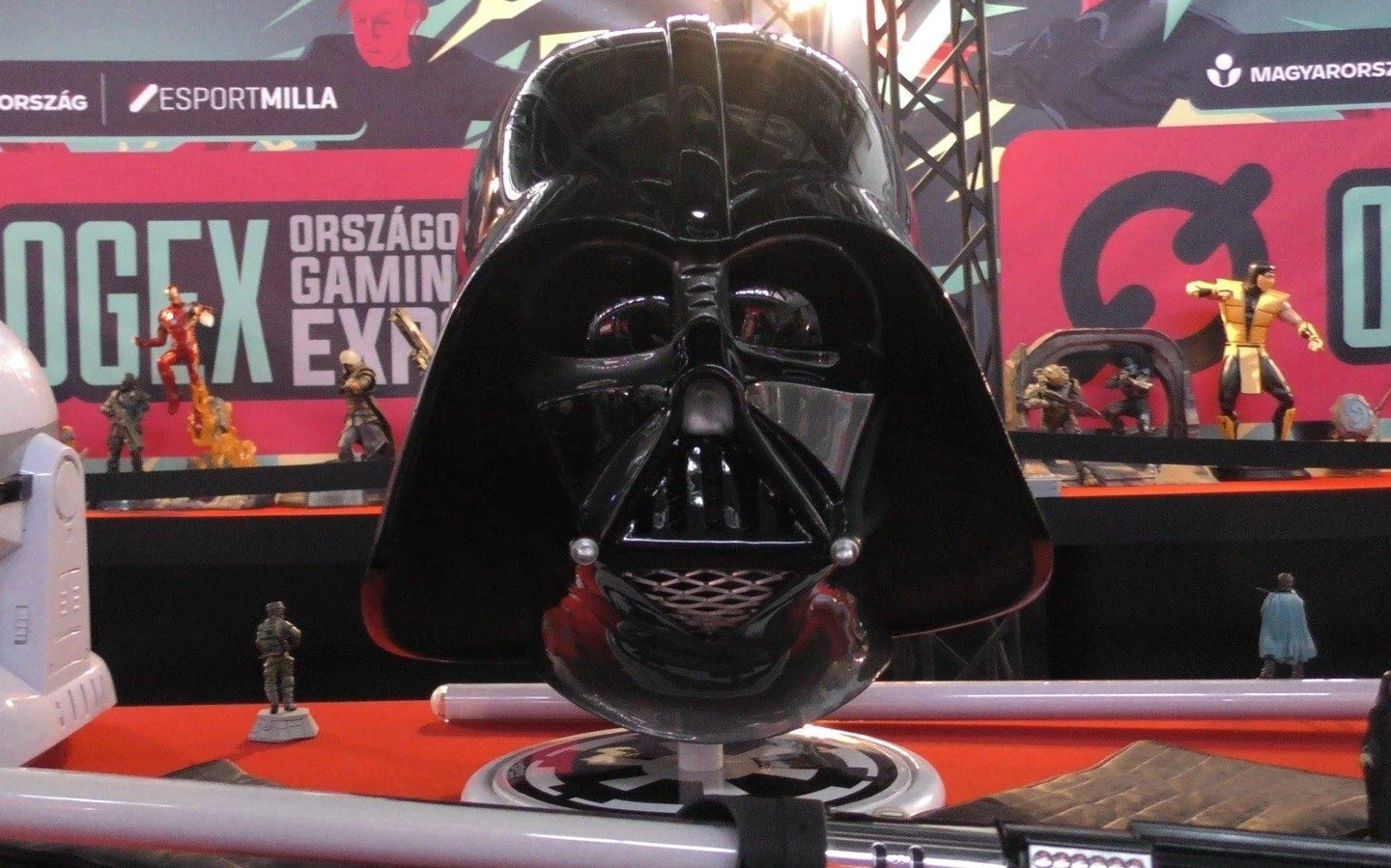 darth.jpg