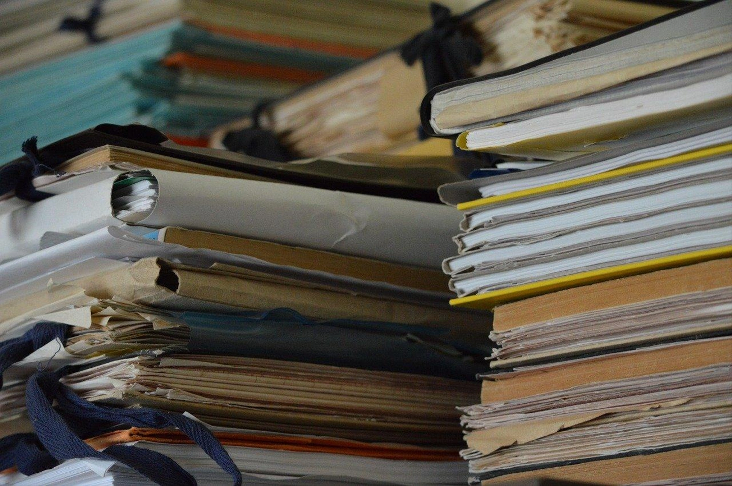 documents-ga12c8c56d_1280.jpg