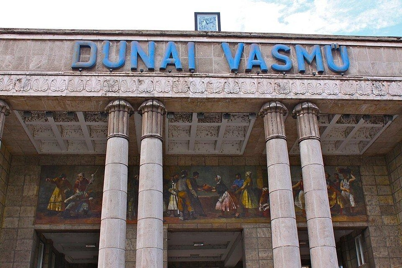 Dunaferr.jpg
