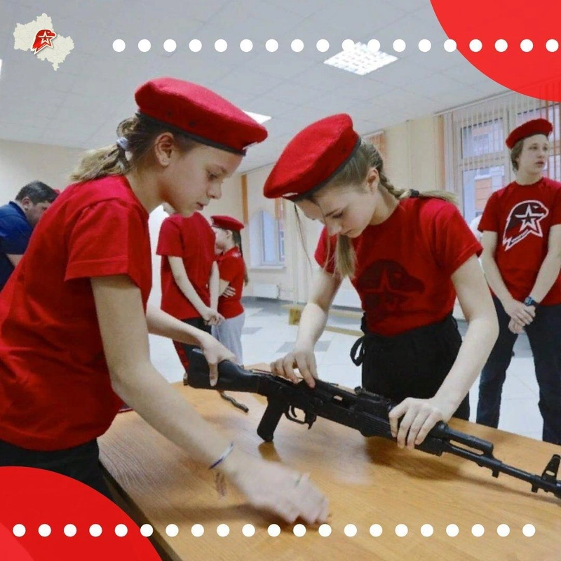A Yunarmiya 8-18 éves közti orosz gyerekeket tanít fegyvert forgatni / / Fotó: ЮнармияМО – Twitter