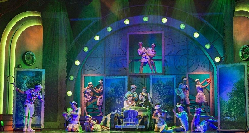 A Meseautó című musical november 3-tól egész évadban látható a Kecskeméti Katona József Nemzeti Színház színpadán. Fotó: Góg Zsolt