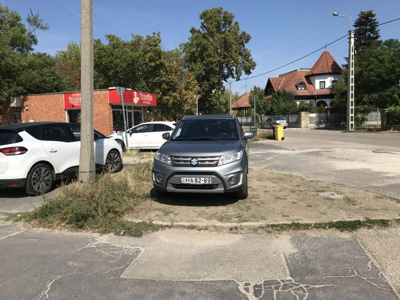 honvedkorhazi-parkolo-1024x768.jpg
