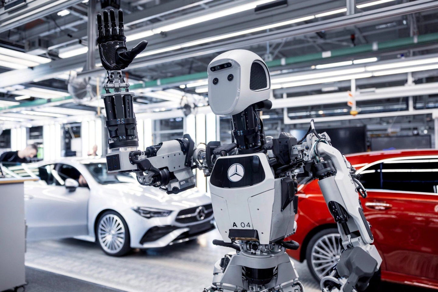 humanoid-robot-mercedes-1--scaled-1920x1280.jpg