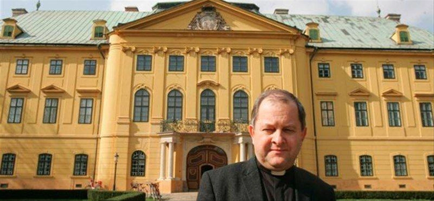 image-9.jpg