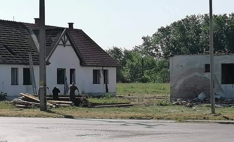 Gyártócsarnokra, logisztikai raktározó épületre és munkásszállóként történő hasznosításra is készültek már koncepciótervek. Fotó: kecsup.hu