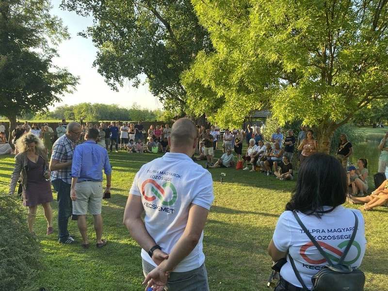 Tisza párti politikai piknik a Metró horgásztónál / Fotó: kecsup.hu