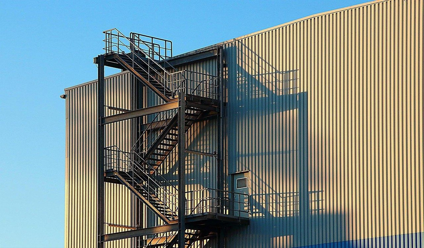 industry-1882347_1280.jpg