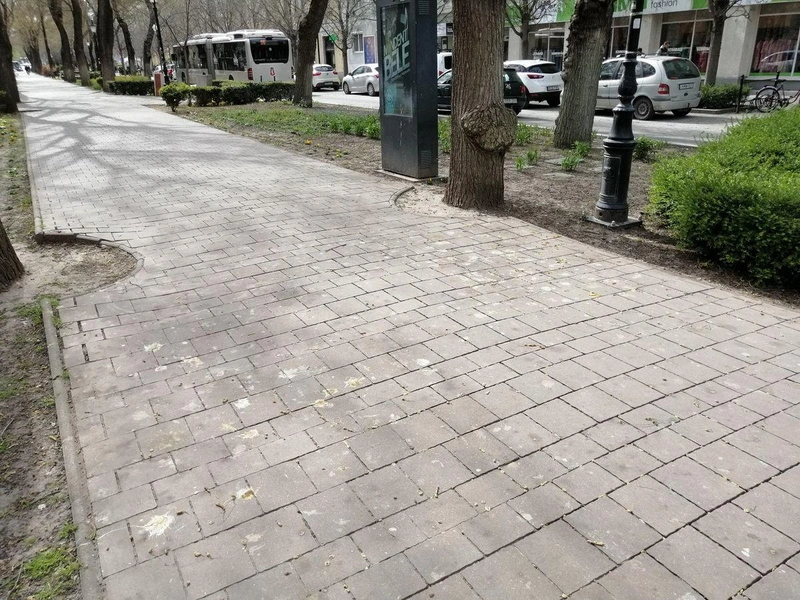 A Rákóczi út megújulásakor látványberuházás volt, így összekenve viszont nem a szebbik arcát mutatja / Fotó: KecsUP Hírek