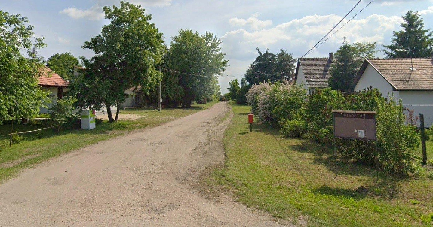 Kisfai-1.jpg
