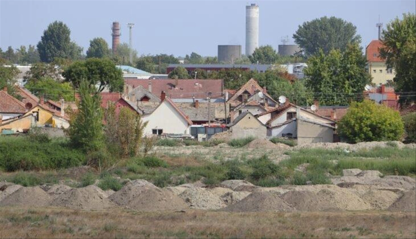 Korhaz-utca-Mezeivaros-szegregatum-3-730x420.jpg