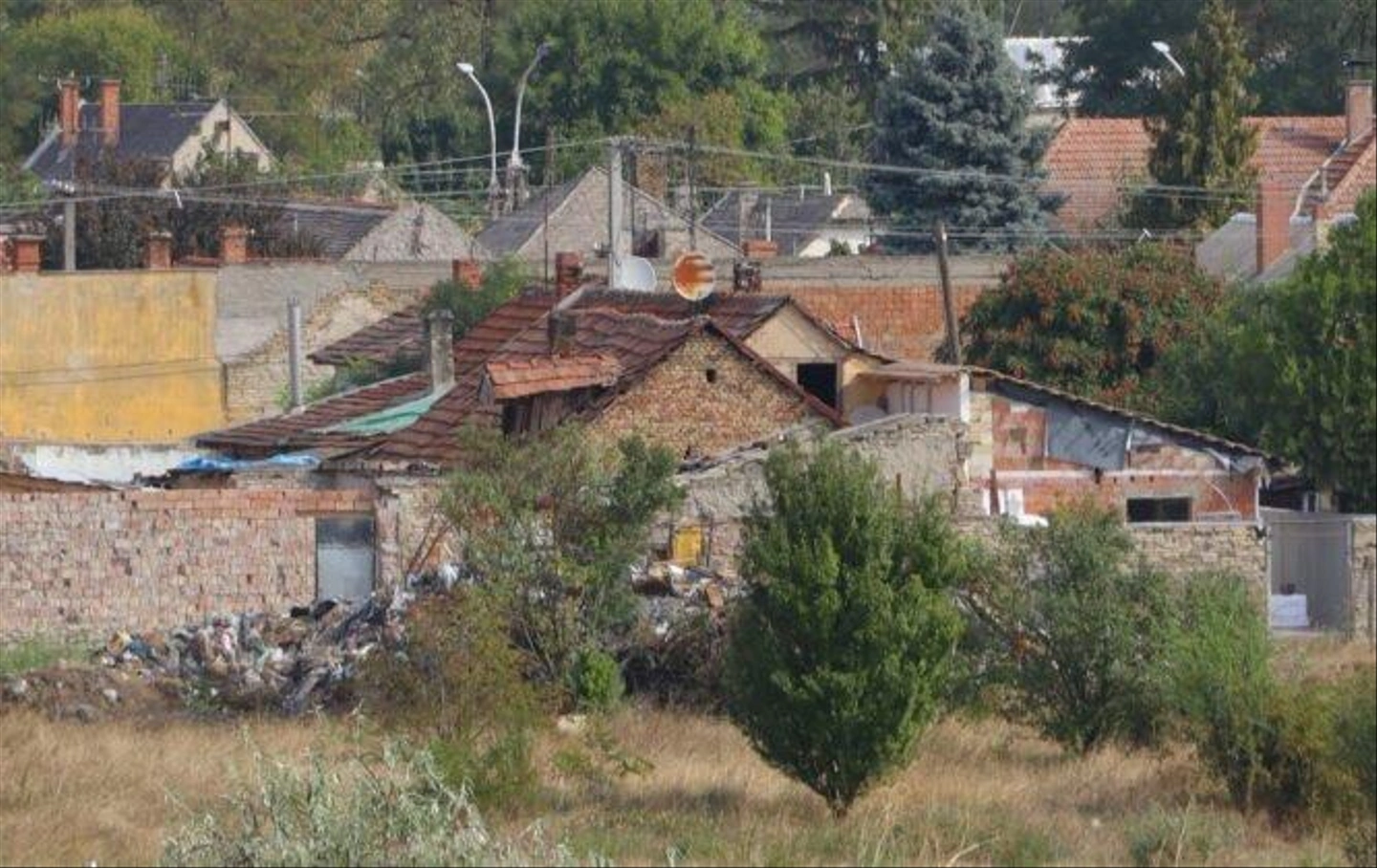 Korhaz-utca-Mezeivaros-szegregatum-5-666x420.jpg