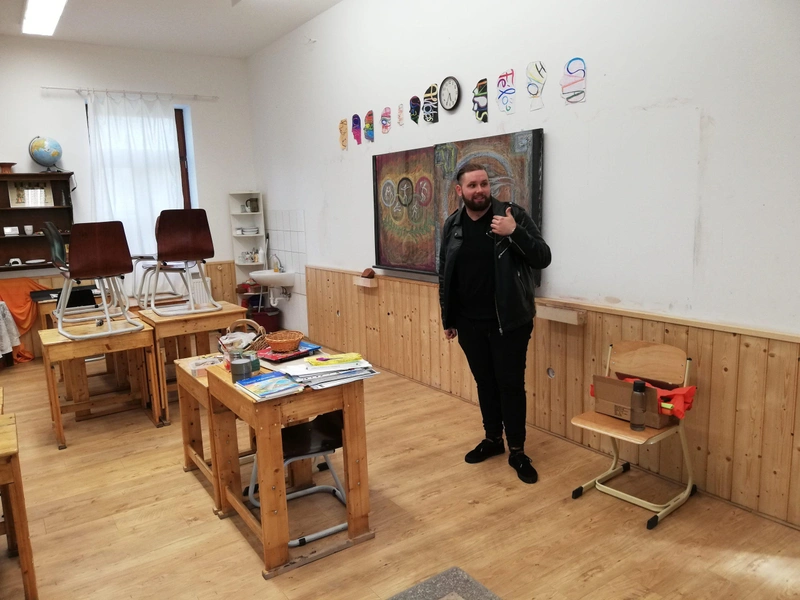 Kovács Gáspár 2020-2021-es tanév elsős osztálytanítója / Fotó: kecsup.hu