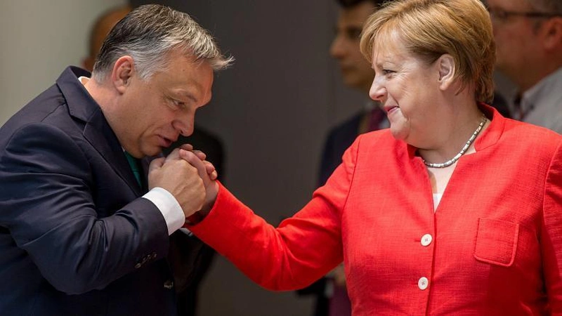 Merkel-%C3%A9s-Orb%C3%A1n.jpg