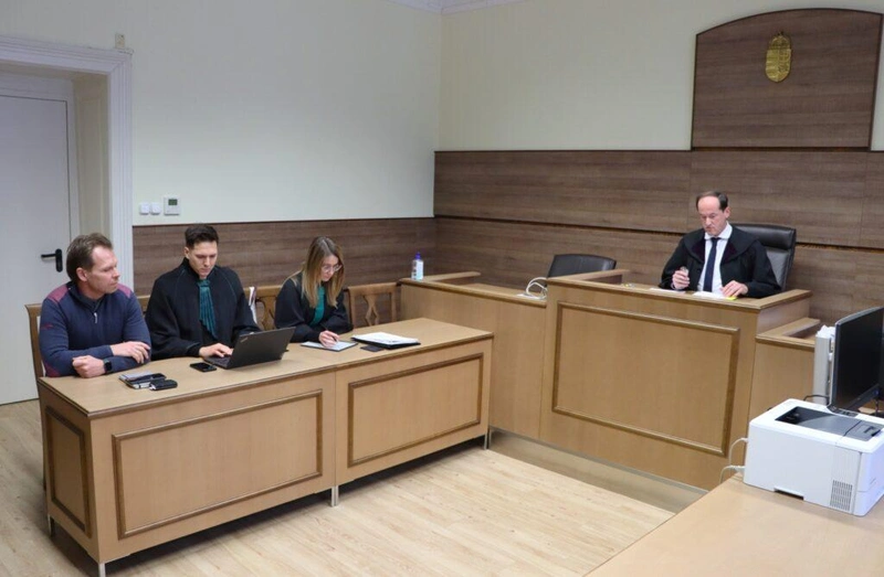 Miután az alperes NJEA nem jelent meg, a tárgyalás alig fél óráig tartott / fotó: Hraskó István, KecsUP Hírek