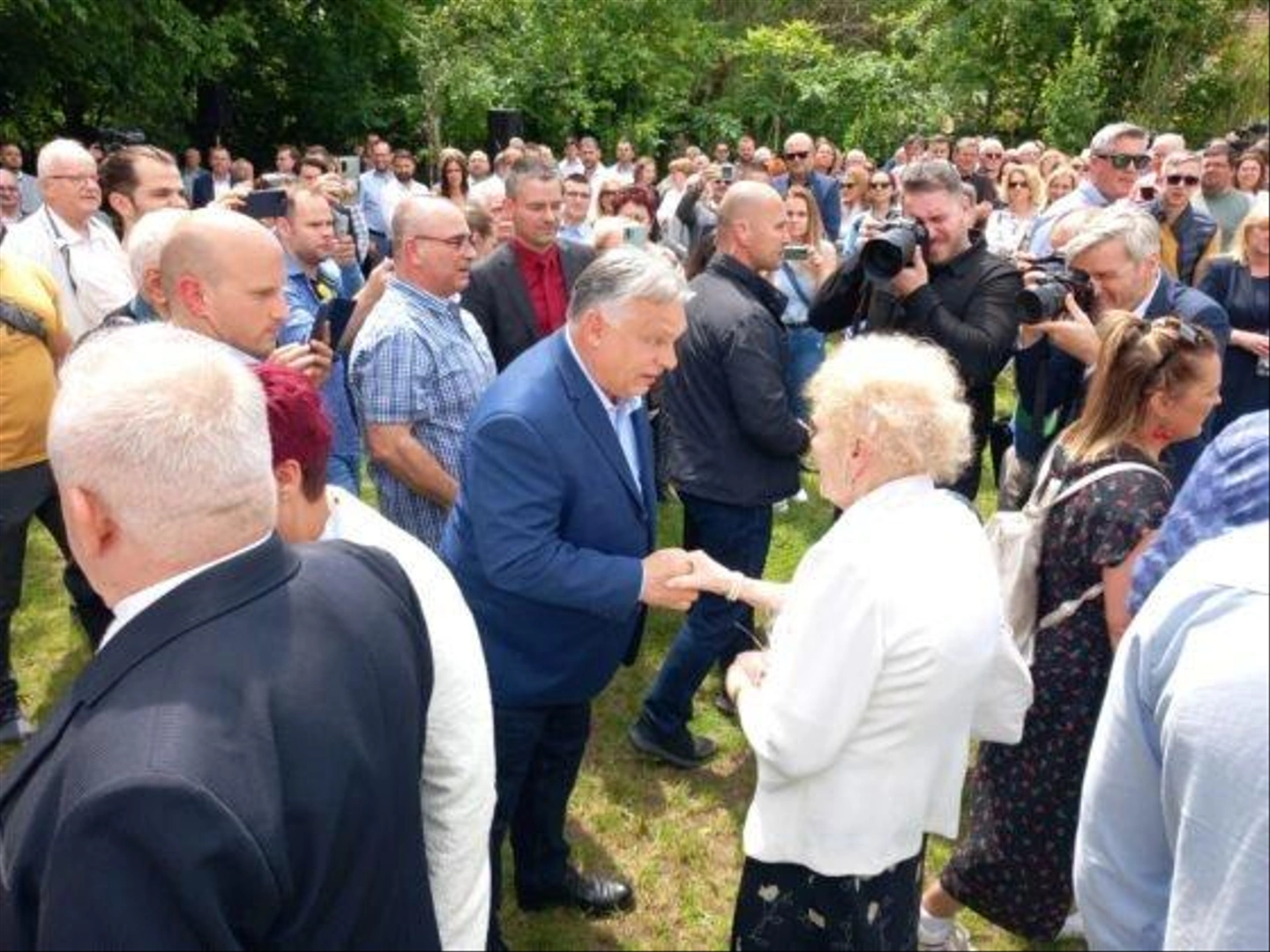 Orban-Viktor-Hunyadivaros-144-560x420.jpg