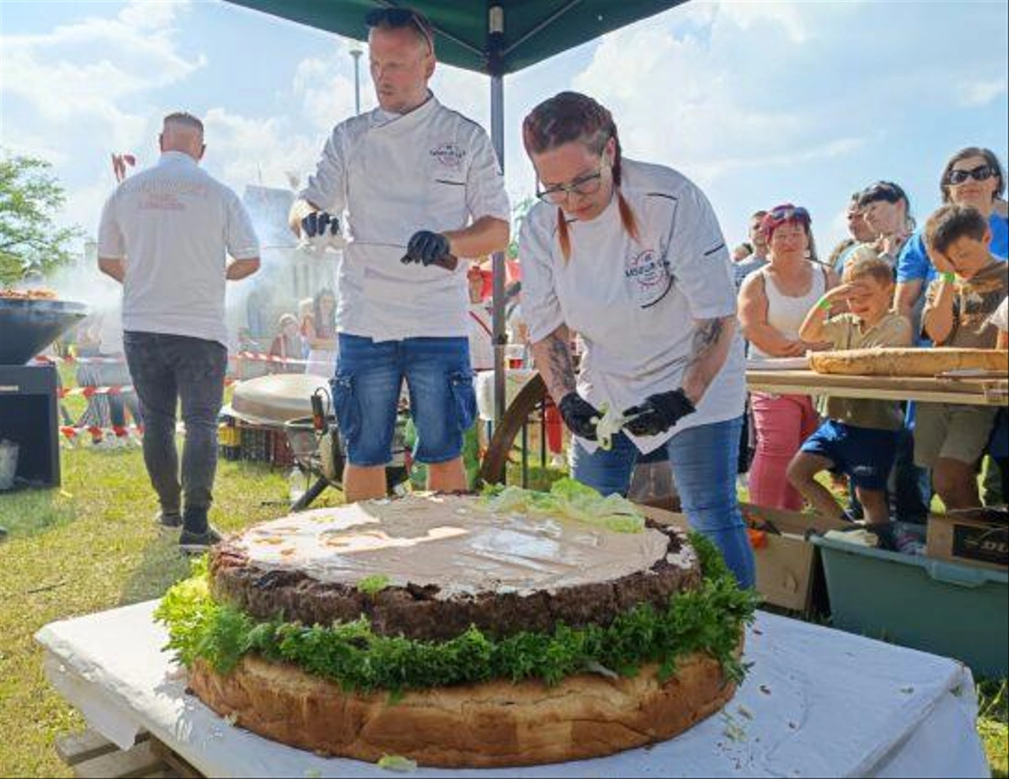 orias-hamburger-10-544x420.jpg