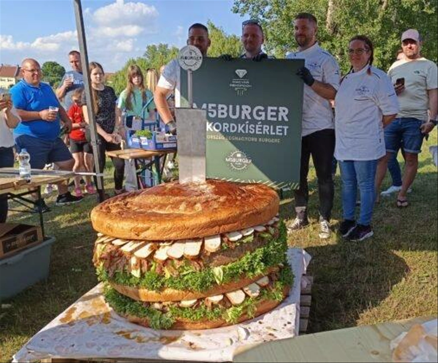 orias-hamburger-23-506x420.jpg