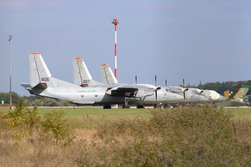 An-26-osok / Fotó: Hraskó István