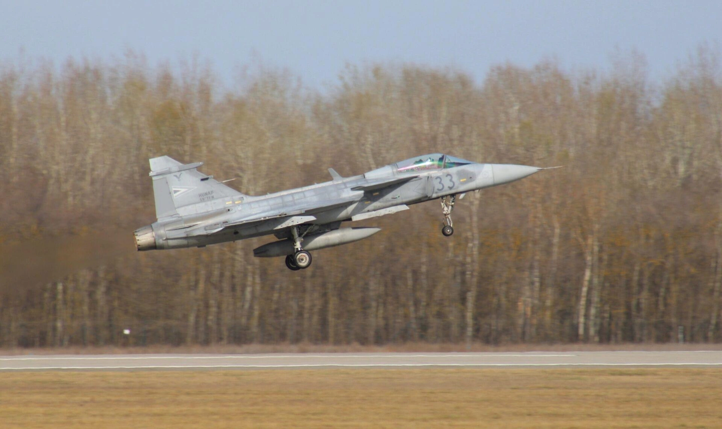 repulobazis-gripen-grof-gergely-65-1920x1141.jpg