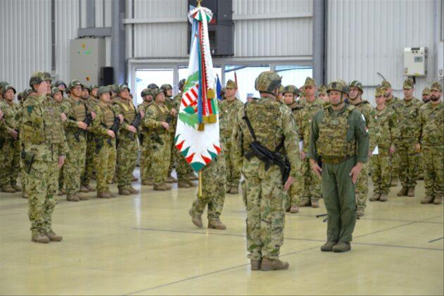 repulobazis-parancsnoki-atadas-atvetel-12-630x420.jpg