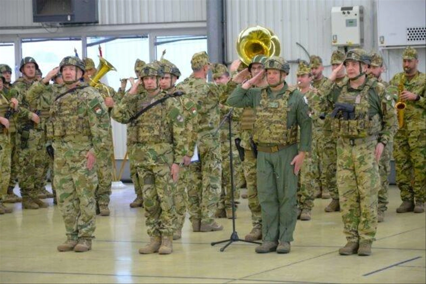 repulobazis-parancsnoki-atadas-atvetel-7-630x420.jpg