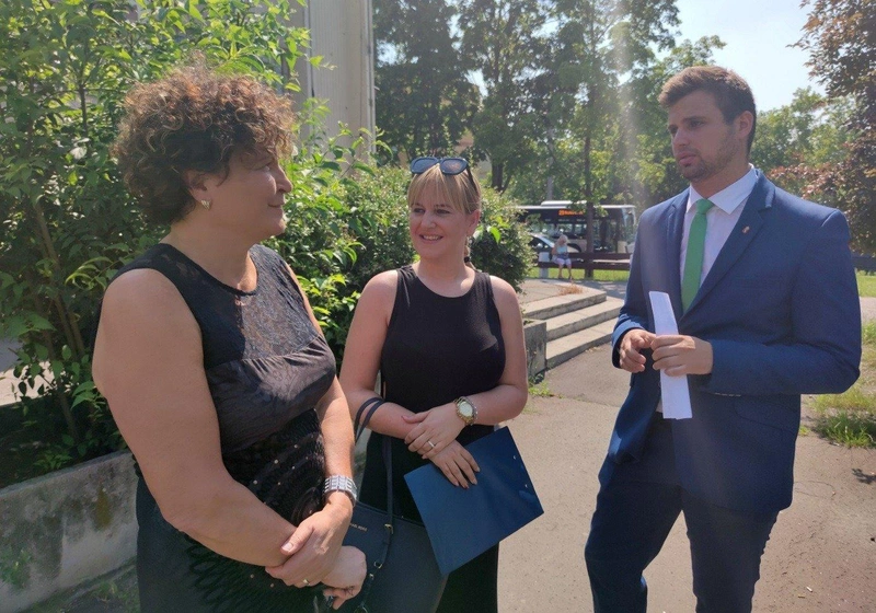 Szőkéné Kopping Rita, Bodrozsán Alexandra, Józsa Bálint / Fotó: kecsUP