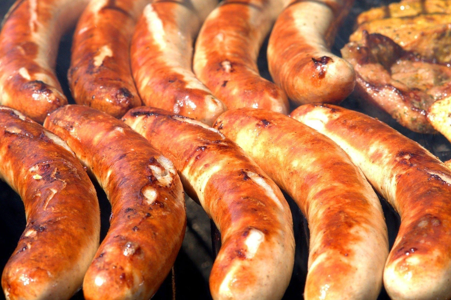 sausages-ga47f32ab8_1920.jpg